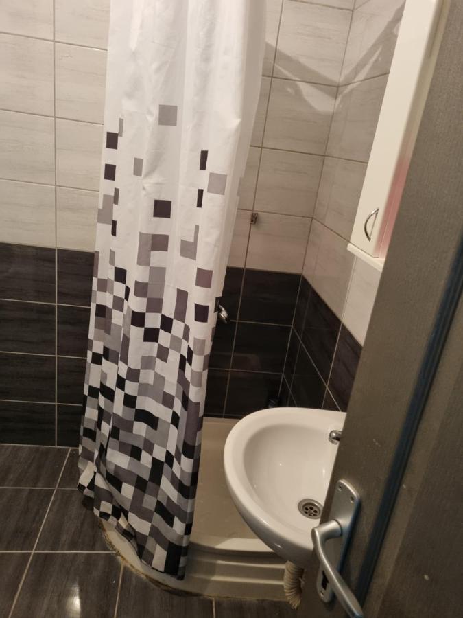 Apartmani Plavi Ягодина Экстерьер фото