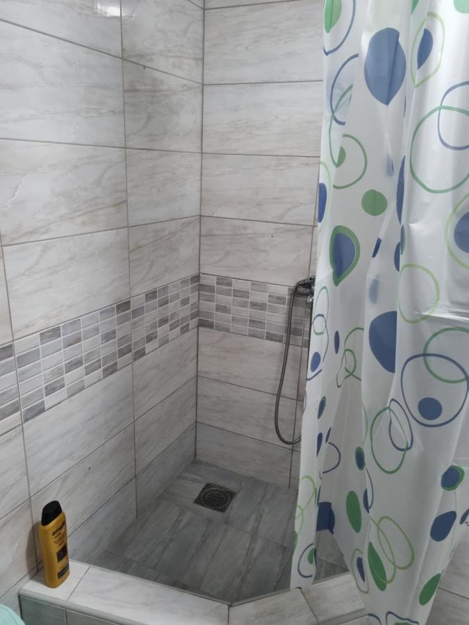 Apartmani Plavi Ягодина Экстерьер фото