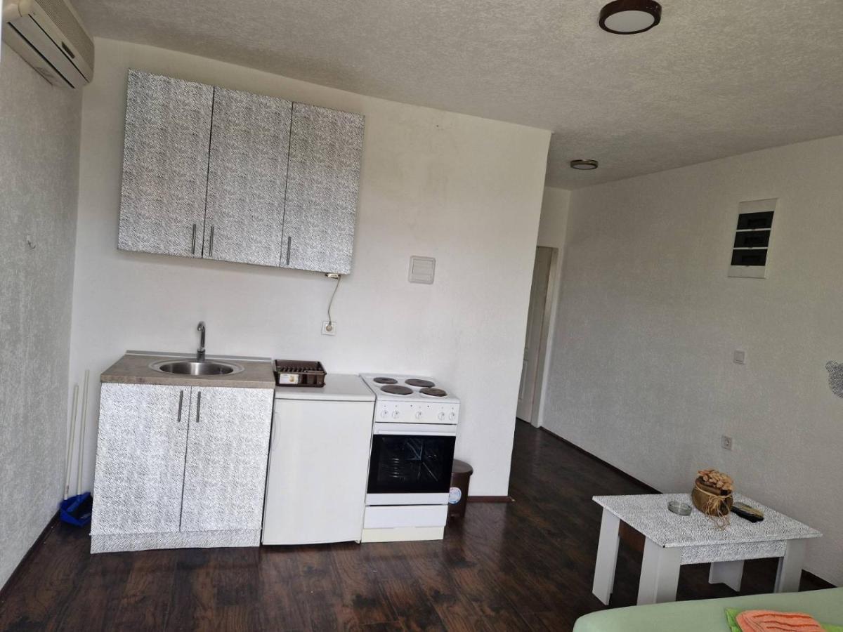 Apartmani Plavi Ягодина Экстерьер фото