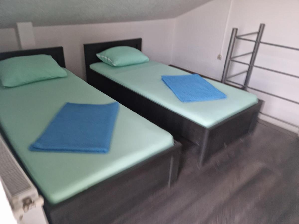 Apartmani Plavi Ягодина Экстерьер фото