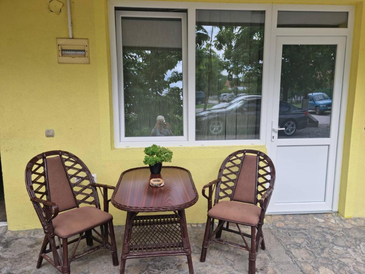 Apartmani Plavi Ягодина Экстерьер фото