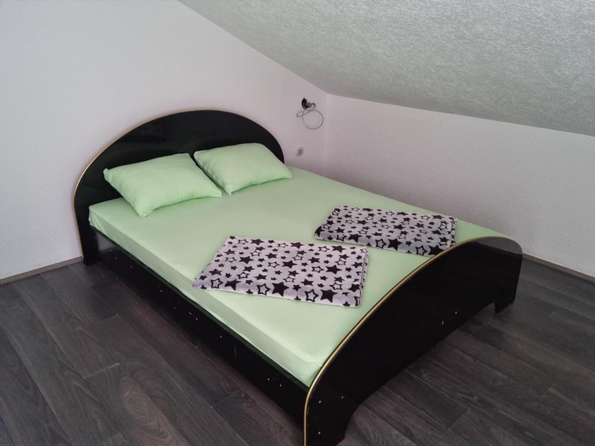 Apartmani Plavi Ягодина Экстерьер фото